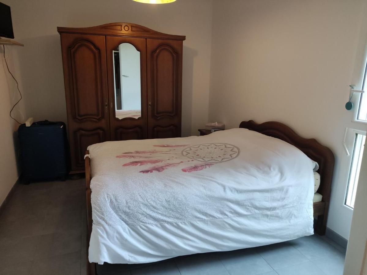 Superbe appartement en rez-de-jardin à LANTON Esterno foto